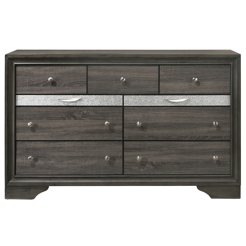 Naima Dresser