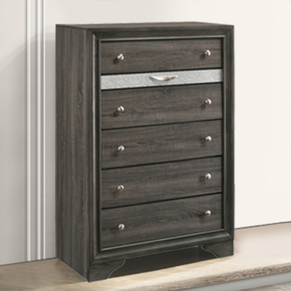 Naima Chest