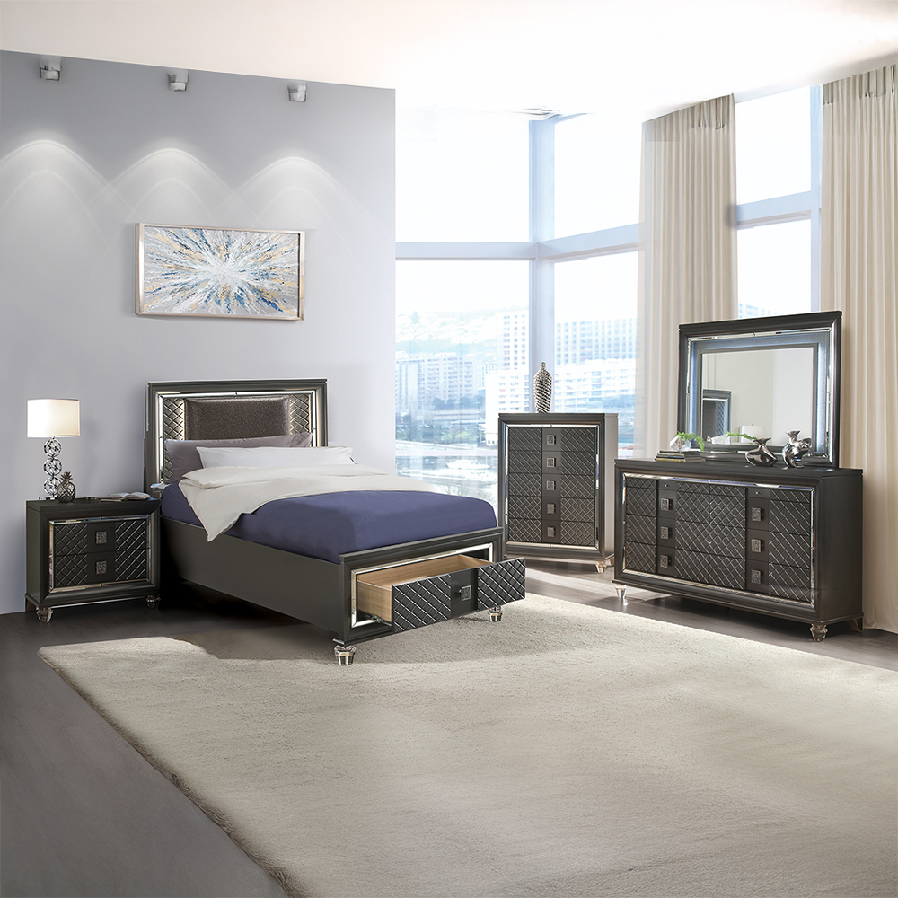 Sawyer Dresser