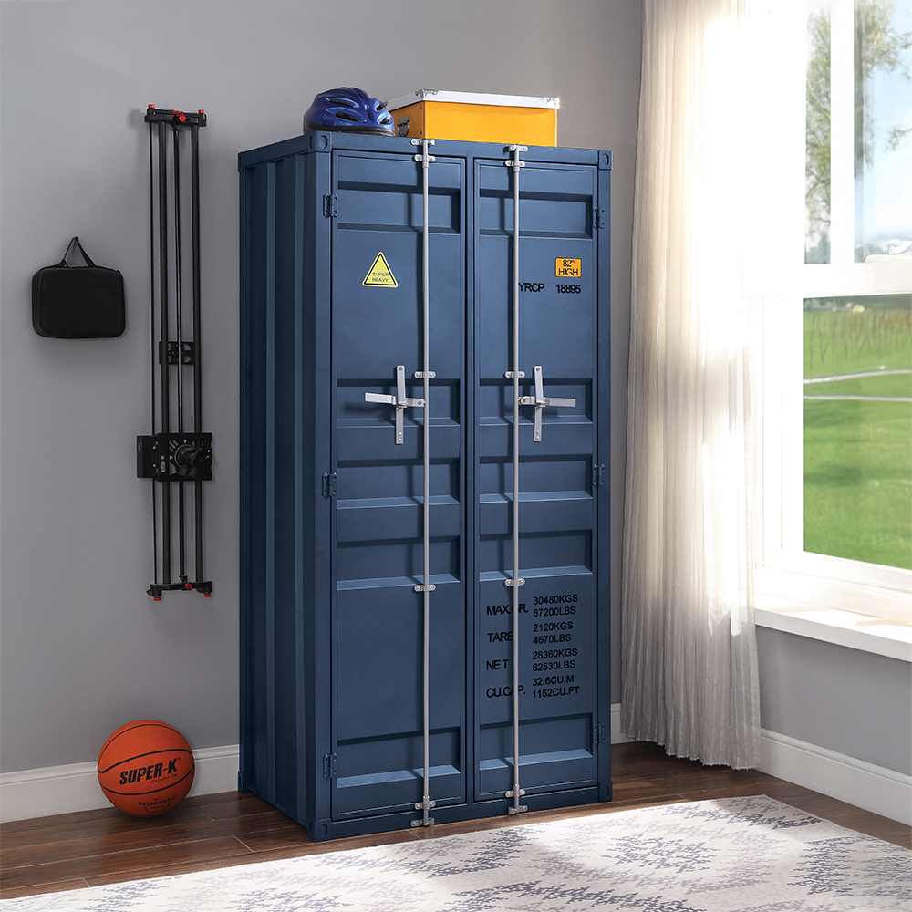 Cargo Wardrobe