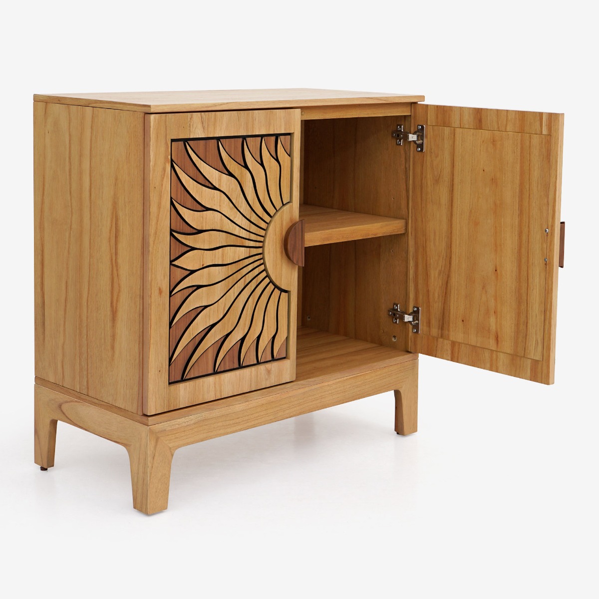 Lola Cabinet