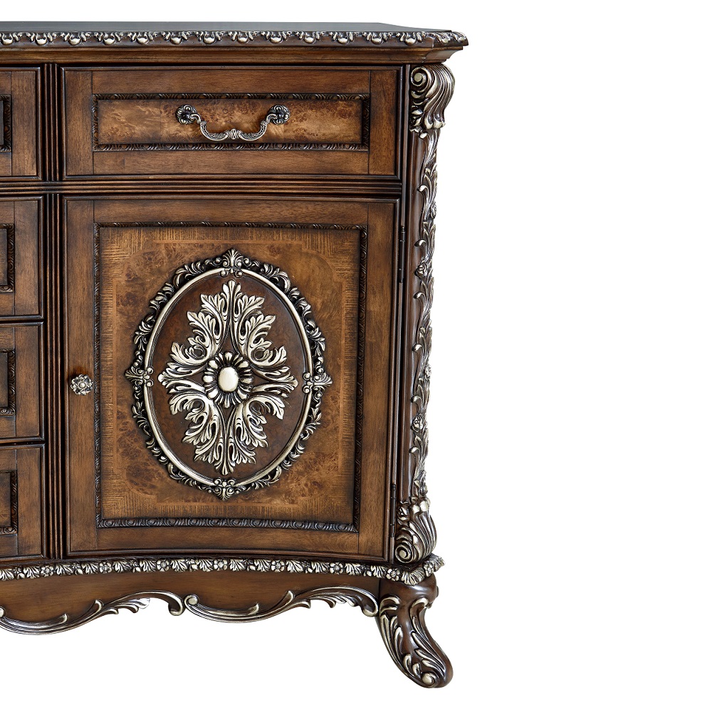 Devany DRESSER