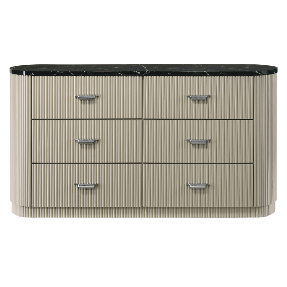 Travonte Dresser