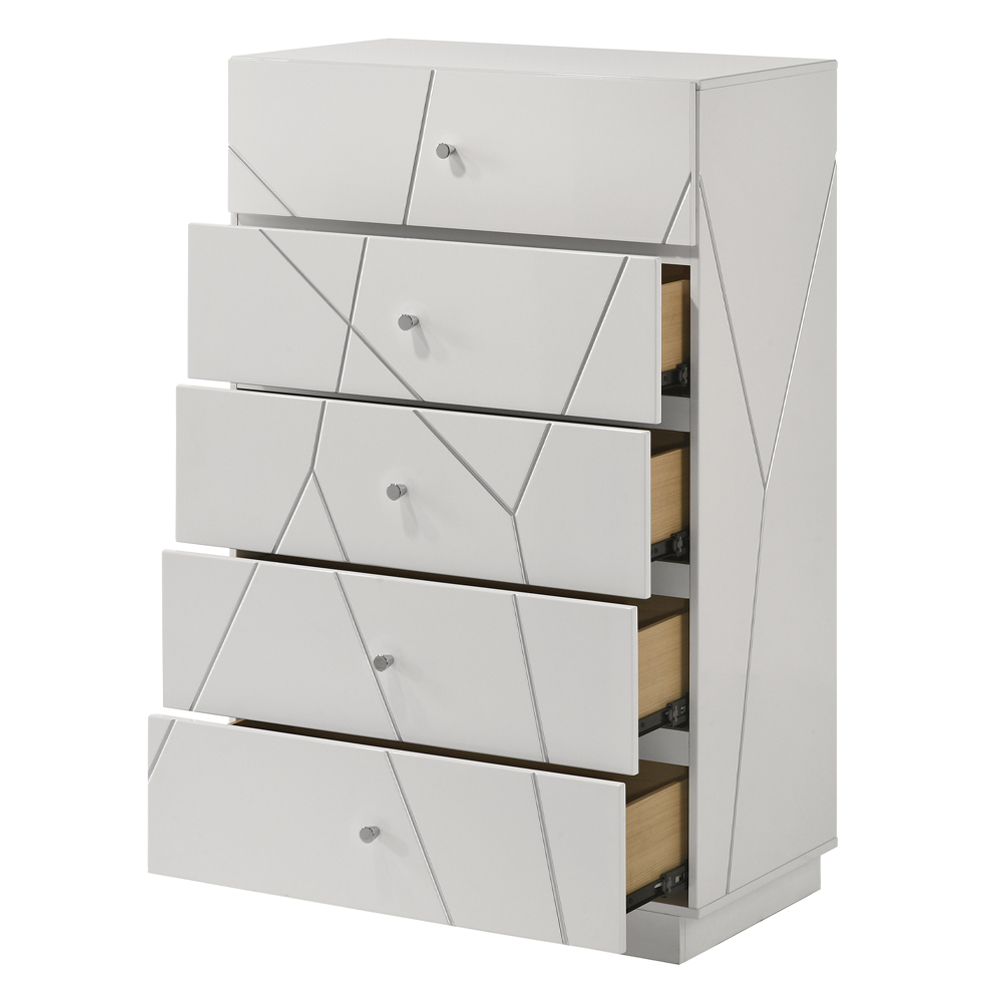 Esther Chest