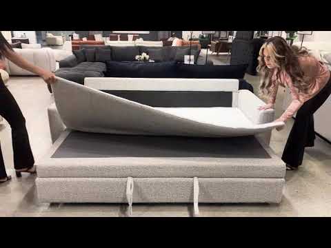 Connie Sofa w/Sleeper